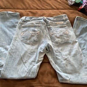 Cowgirl Tuff Hippie Jeans 29/33
